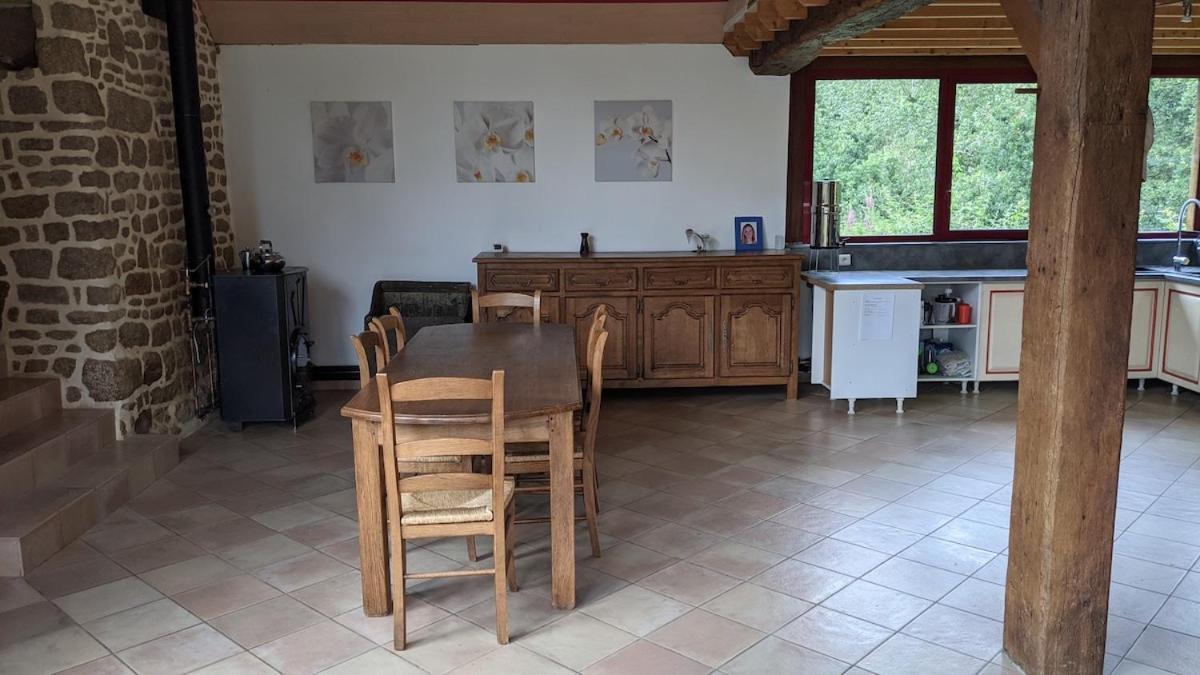 L'Angeberdiere Saint-Mars-sur-la-Futaie Luaran gambar